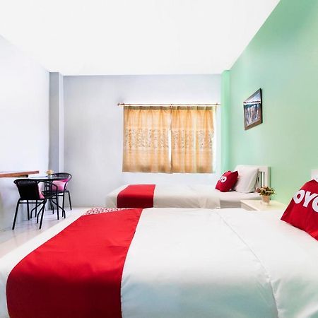 Oyo 632 Thanagrit Apartelle Tha Mai Bagian luar foto