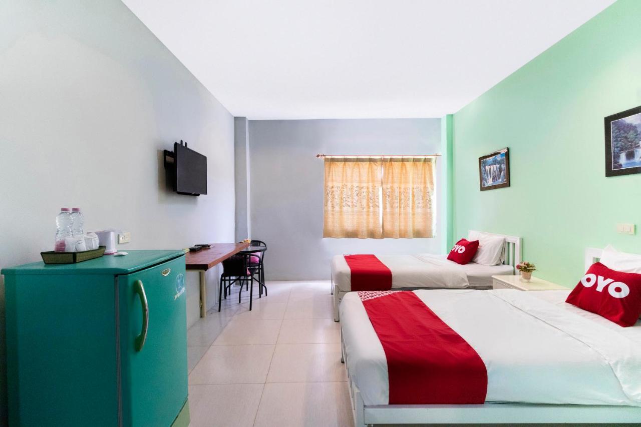 Oyo 632 Thanagrit Apartelle Tha Mai Bagian luar foto